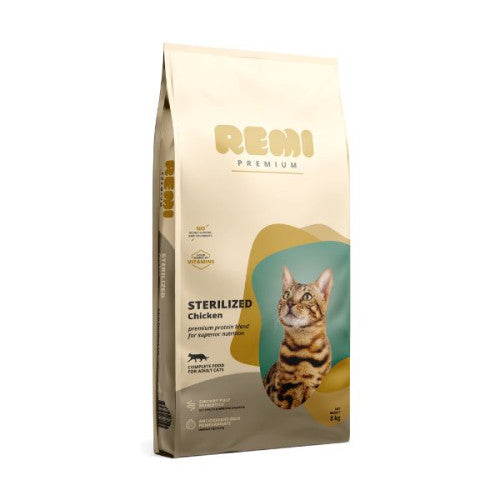 Hrana uscata pentru pisici Remi Premium Adult Sterilized cu Pui 8kg
